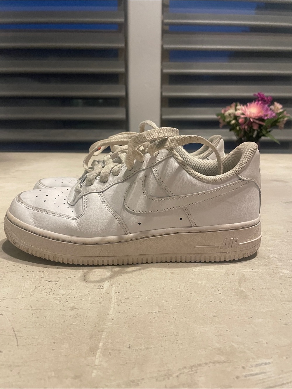 Nike Kids White Low-Top Sneakers